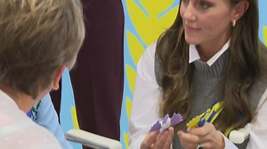 39K views · 1.6K reactions | Creative Catherine: Princess Makes Ukranian Bows with Children In Bracknell. The Princess of Wales visited the Vsi Razom Community Hub in Bracknell to see how it is supporting Ukrainian refugees. #royalfamily #princesscatherine #RoyalNews | The Royal Family Channel | Facebook