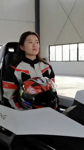 Feel the power of flying cars and the stability of low-altitude hovering up close #flyingcars #roadableaircraft #hovercar #testing #tiktok #foryou