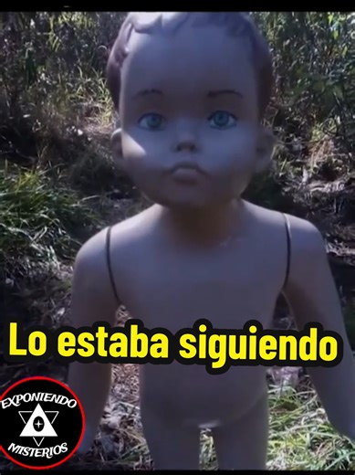 un video aterrador que muestra el impactante y horrible momento que vivio este hombre cuando presenció una manifestación sobrenatural, pues este maniquí lo estaba siguiendo mientras no lo veía #exponiendomisterios #misterio #paranormal #miedo #Terror