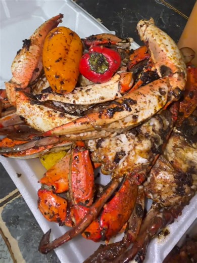 🔥 SKWRT’N CRABS PREORDERS ARE NOW OPEN! 🔥 If it ain’t SKWRT’N, it ain’t WORKIN! 🦀💦 📅 This Friday & Saturday Only Get your hands on Jacksonville’s most wanted crabs — grilled, drenched in that Mr. Nasty Sauce, and packed with flavor! 💥 🦀 Menu Highlights: ✨ Blue Crabs ✨ Snow Crabs ✨ Shrimp ✨ CuexNasty Trays ✨ Combo Platters 💰 Prices start at $25 Pre-orders HIGHLY recommended — we always sell out! 📍Pickup @ Skwrt’n Crabs 1299 W 45th St, Jacksonville, FL ⏰ Friday 4PM–9PM | Saturday 4PM–9PM 