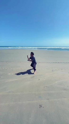 Seni Pencak Silat Padungdung dan Musik Tradisional Sunda