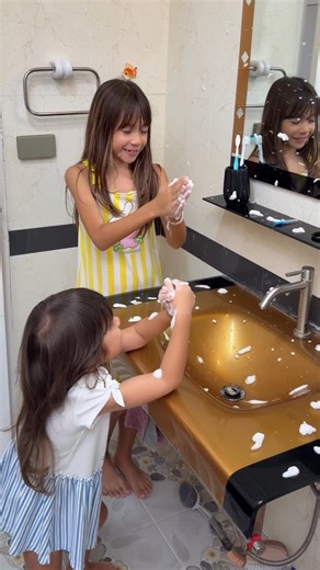 Kids prank Dad 🤣 GamGam Family | GamGam Family