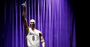 Kobe Bryant immortalized with a 19-foot bronze statue outside the Lakers’ downtown arena