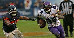 Adrian Peterson's list of trade destinations shrinks to three teams