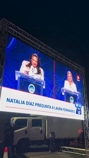 🗳️ Así se vive en ambiente en las afueras de Repretel durante el #DebateTotal 🗣El #DebateRepretel ya EN VIVO por todas nuestras plataformas #Voto2026 ▶️Repretel Canal 6 ▶️ Radio Monumental 93.5 FM ▶️Facebook de Noticias Repretel ▶️Facebook de Repretel.com ▶️Facebook de Noticias Monumental ▶️YouTube Noticias Grupo Repretel ▶️ https://www.repretel.com/envivo-canal6/ ▶️ https://www.monumental.co.cr/envivo/ ▶️App Radio Monumental | Noticias Repretel Costa Rica