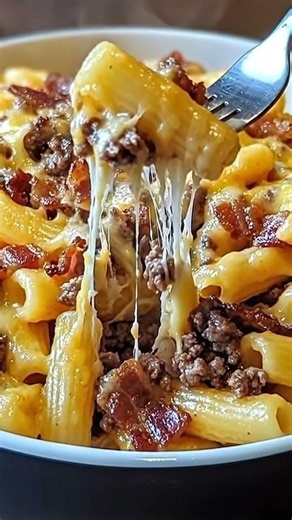 Cheesy Bacon Beef Pasta Bake 202607150217
