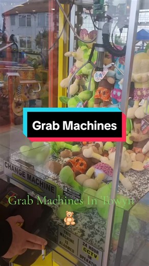 Grab Machines In Towyn 🧸