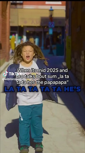 la ta ta ta hes the papapapa #funny #real #foryouviral #relatablememes | meme