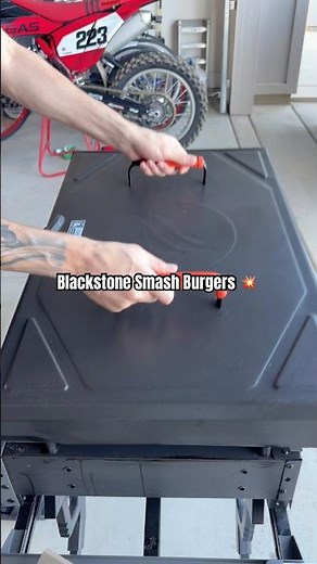 Blackstone Smash Burgers 🍔