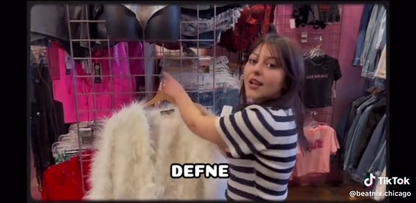 You know we’re a whole show, right? 💅🏻 We’re proud to present the brand-new intro of Beatnix Chicago! 🎥 Get ready for upcoming series-style content filled with fashion, fun, laughter, and DRAMA. Just like at Beatnix, whatever you’re looking for—you’ll find it in our show. Stay tuned and don’t forget to like for more! 🍿 💖