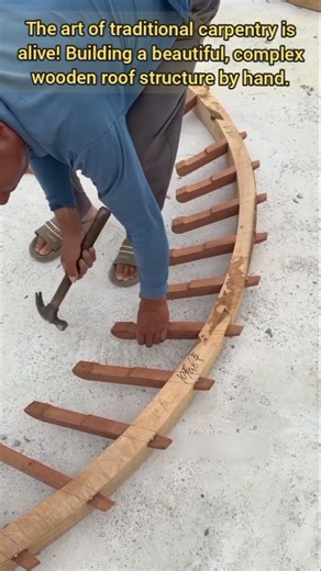 Amazing Spiral Wooden Ceiling Build