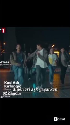 şahin biraz sinirli🤏🏻(!)🧸(benim değil hesap yazıyor ztn orda) #keşfet #kodadıkırlangıç