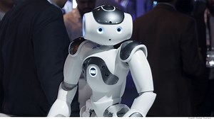 Video. Flying motorbikes and super-fast 5G on show at Dubai's tech forum