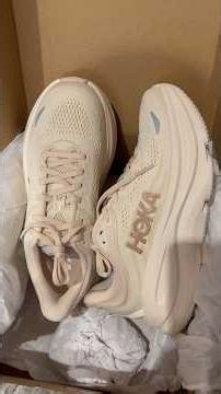 HOKA Bondi 9 women’s running (vanilla 279sgd) #bestshoes #hoka #comfortableshoes #latestshoes
