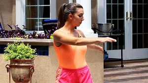 How to Do Water Aerobics Stretches