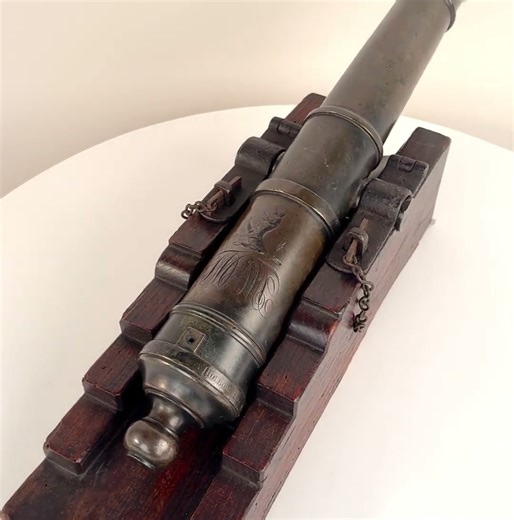 Early 19th Century English Signal Cannon by Royal Gunmaker William Parker