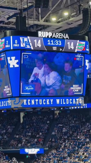 YOU could be the next Fayette Mall Best Dressed Fan if you shop Fayette Mall for your big blue fashion! 😻 Visit our table at Rupp Arena on Saturday at the Tennessee game for a prize wheel! 💙 | Fayette Mall