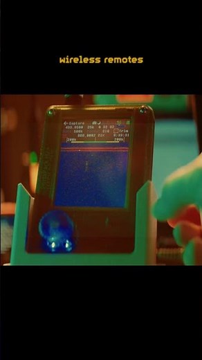 HackRF Portapack is an impressive device