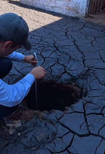 Cráter termal en Michoacán: mide 1.70 metros