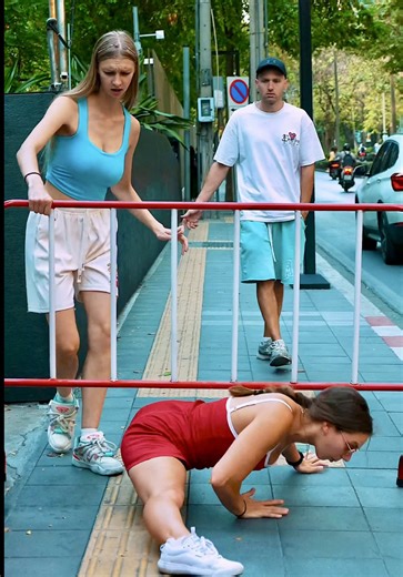 Discover the 4 Types of People You Encounter!