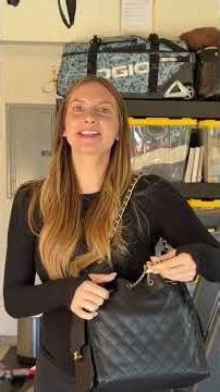 Wait do I still need to get her flowers? Oh and we love a woman run business Saratoga 💐 #flowers