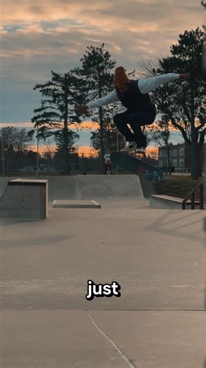 Kipp on Instagram: "Here’s 3 things that helped my 360 flips 🛹 #360flip #skateboarding"