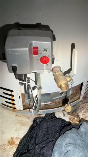 An Out-of-This-World Water Heater Install! 🚀🔧