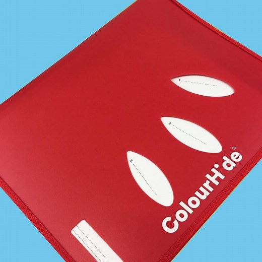 Picture your perfect binder. It’s big, water resistant, has write-on sections and a cheeky inside pocket for your loose papers. That’s us all over! (You mightn’t be expecting a zipper, but it’ll keep your work super safe while you’re zipping around yourself.) My zipper binder A4: http://bit.ly/2oqlzf7 We’ll be at stationery retailers waiting for you! | ColourHide Stationery