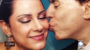 506K views · 13K reactions | A primeira esposa de Silvio Santos foi Aparecida Abravanel, mãe de Cintia, primogênita do apresentador. Silvia não é filha biológica de Silvio, mas chegou à família com poucos dias de vida. Cidinha, como era conhecida, morreu em 1977, vítima de um câncer. No ano seguinte, Silvio se casou com Íris, mãe de Patrícia, Rebeca, Daniela e Renata. Acompanhe! #CâmeraRecord | Câmera Record | Facebook