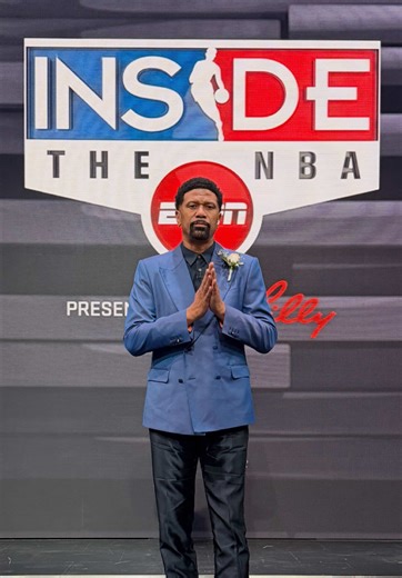 Behind the Scenes of ESPN: What Happens Before Airtime