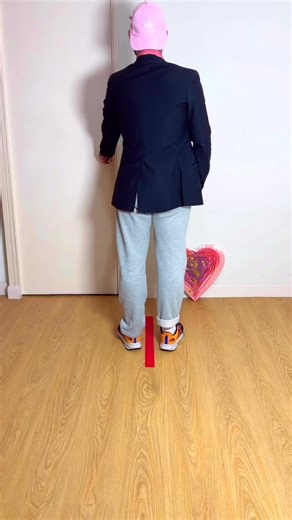 @AleksDanceFitness on Instagram: "Jive for beginners tutorial. Slow tempo #howto #dance #beginners"