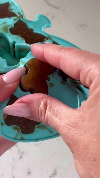 ASMR Ice Drawer Restock – Freezer Organization