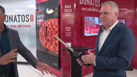 Fully automated Donatos Pizza vending machine opens at John Glenn Columbus