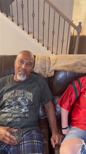 I let my mom and dad smell my new cologne prank 🤣🤣🤣🤣🤣🤣 . . . . . #funny #pranks #comedy #familyfirst #dadhumor #pranked #familyhumor #fun #familyfriendly #dadsbelike #parents #friends #dadlife #mom #familyfun #vibes #lol #goofy #prankwars #prankster #trynottolaugh #funnyvideos #pranking #vlog #familygoals #momsbelike #funnyvideos #funnyprank | MightyDuck