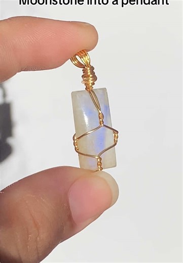 Create a Stunning Moonstone Pendant Easily