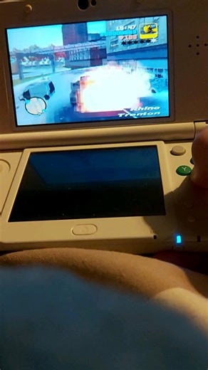 GTA 3 on a new 3DS, I love homebrew! Thank you re3 team, what a time to be alive! The memories!