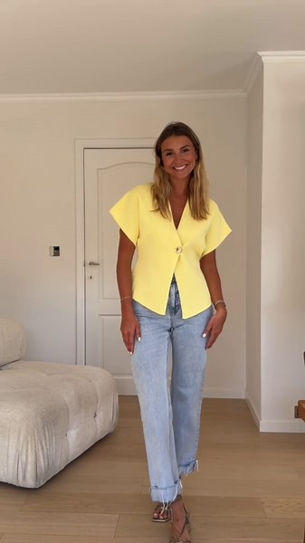 Elevate Your Style with Vibrant Outfit Ideas