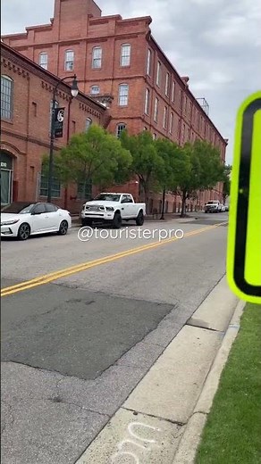 DURHAM NC Downtown Walking Tour///Check ‪@touristerpro4815‬ for a full Tour///