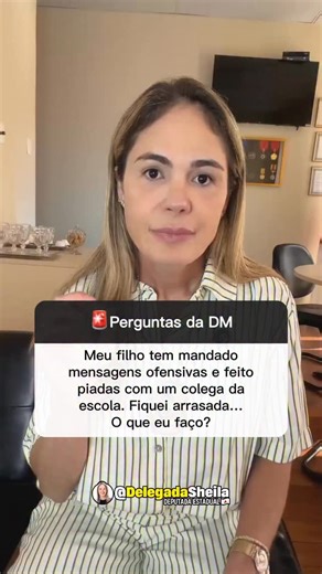 Cyberbullying não é brincadeira — é crime. 👊 Como mãe, transforme o erro do seu filho em aprendizado. Dialogue, ensine empatia e acompanhe o que ele faz online. Pais presentes não controlam, cuidam. 💬👩‍👦 #DelegadaSheila #CyberbullyingÉCrime #PaisResponsáveis | Delegada Sheila