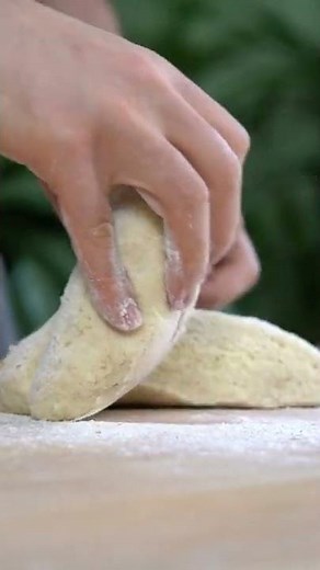 How to Roll Gnocchi