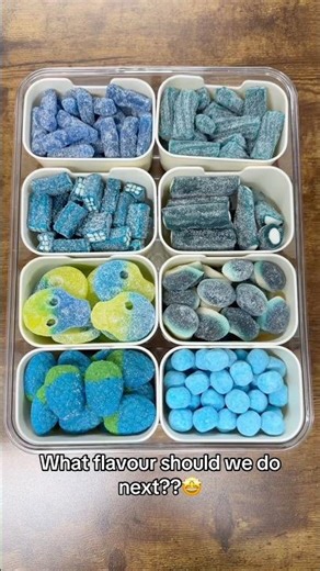 🍉🟦Would you choose a BLUE RAZZ or WATERMELON Snackle Box?!🟦🍉 #shorts