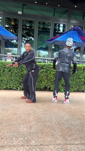 Lekompo One Way Dance Challenge