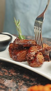 2.6K views | Eat good, feel good ✨ Start your week off strong at the best restaurant in town. From perfectly cooked steaks to delectable desserts, we're serving up the best in the business. Book your table now at chop.ca 壟 | Chop Steakhouse & Bar | Facebook