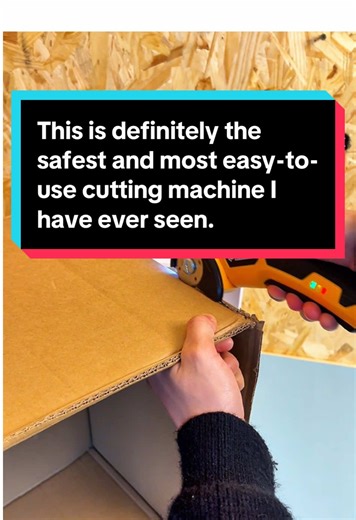 This is definitely the safest and most easy-to-use cutting machine I have ever seen.#cutting #cuttingmachine #trending #scissors #cardboard