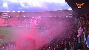 ¡ESPECTACULAR AMBIENTE EL QUE SE VIVE EN EL PASCUAL GUERRERO! ¡SALEN LOS EQUIPOS AL TERRENO DE JUEGO PARA BUSCAR EL CAMPEÓN DE LA COPA! #FINALCOPAxWIN 👹⚽🟢🏆 | Win Sports