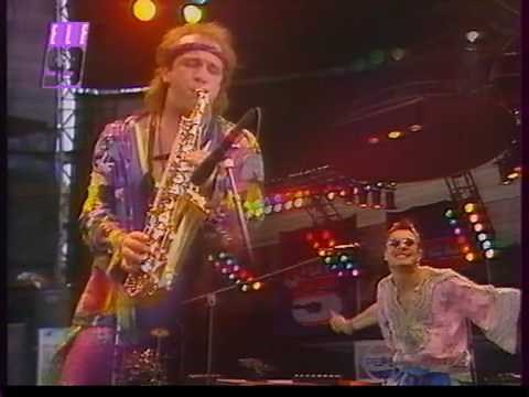 Guru Josh Infinity + Whos law Leipzig 1990 Open Air East Germany