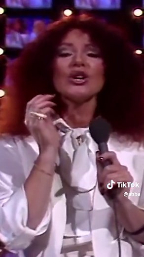 ”And I dream I’m an eagle” #ABBA