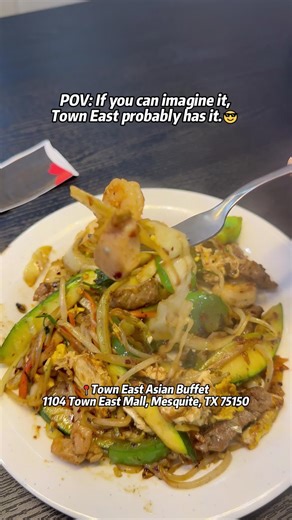 Too many choices… and I’m not complaining 😆🍣🍤🍜 Towne East Buffet really has EVERYTHING. 📍 1104 Town East Mall, Mesquite, TX 75150 #allyoucaneat #seafood #hibachi #sushi #dallasfood