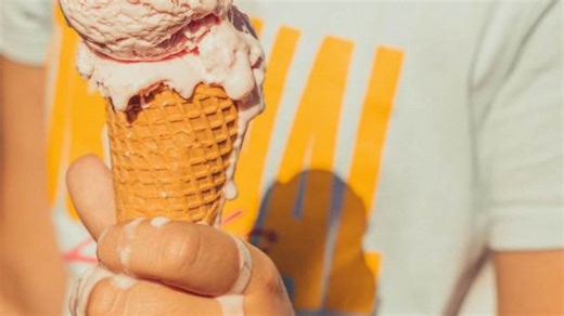 71-year-old ice cream and burger chain closing final location