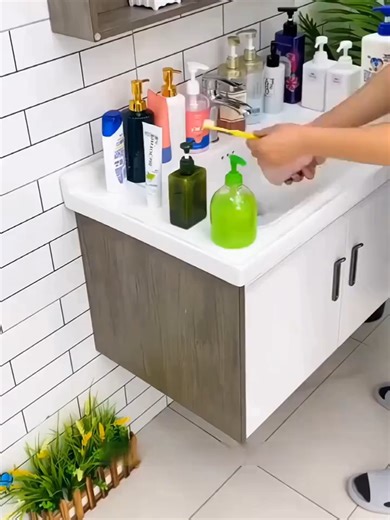 Upgrade your bathroom with this practical storage shelf #BathroomOrganizer #NoDrillShelf #ShowerStorage #BathroomEssentials #HomeOrganization -sjjg-5#fyp